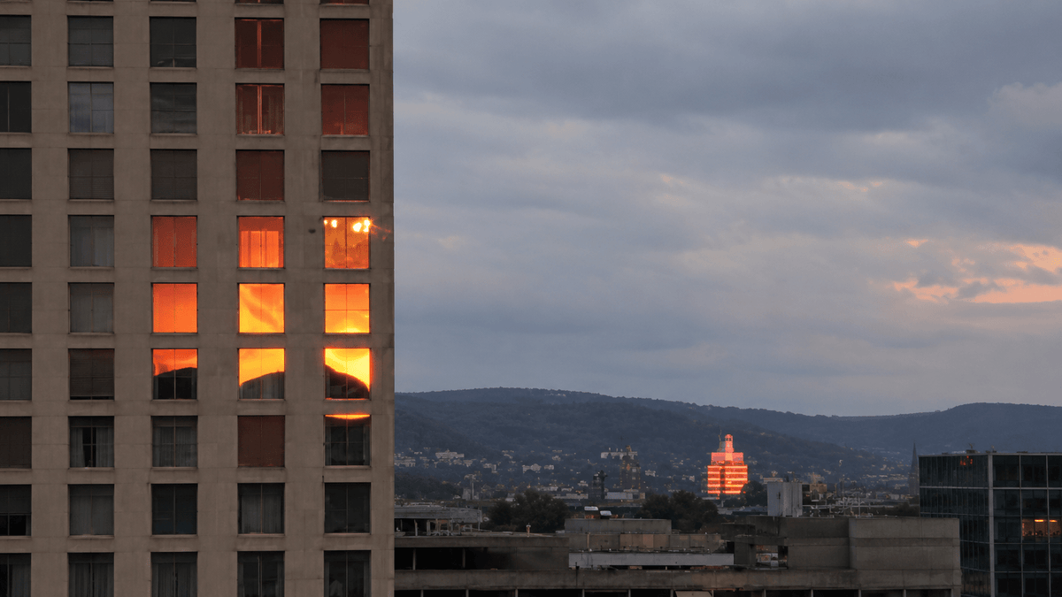Sunset Notes from Zurich — 03: The Last Light - Off White & Wood - est. 2026