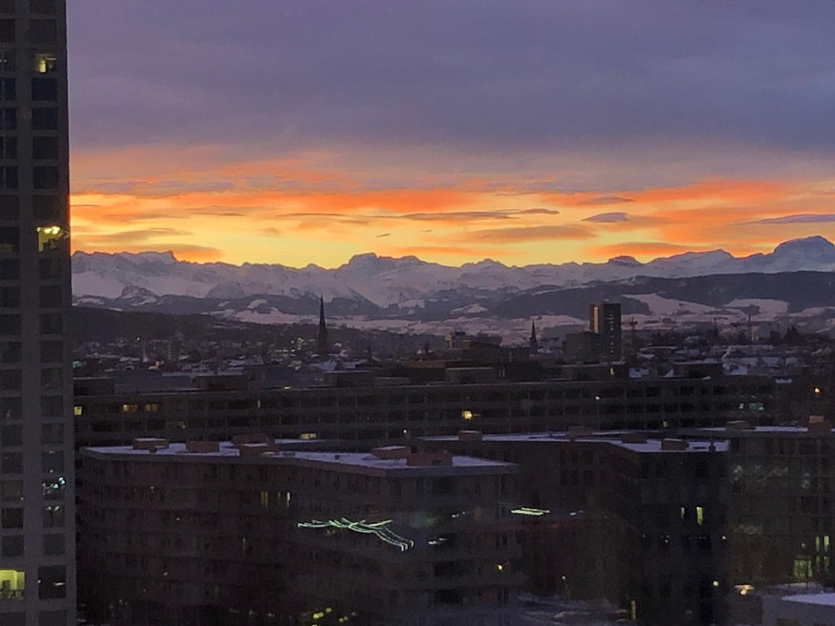 Morning Notes from Zurich — 02: The First Light - Off White & Wood - est. 2026